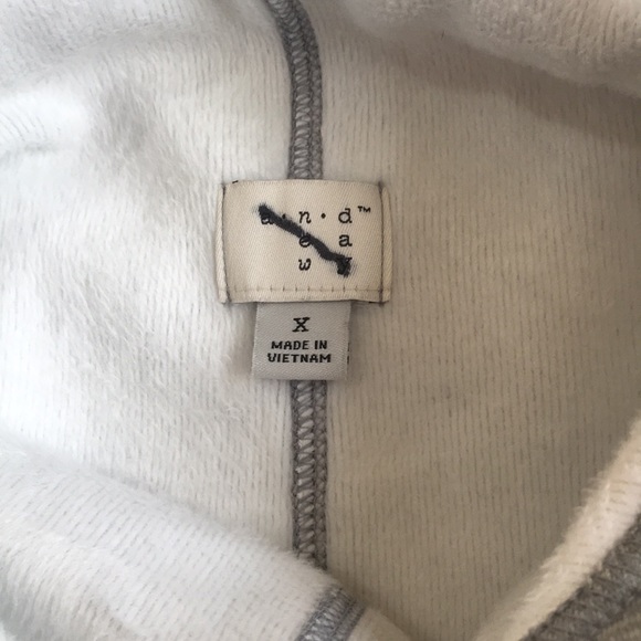 Cowl neck sweatshirt - Picture 2 of 2